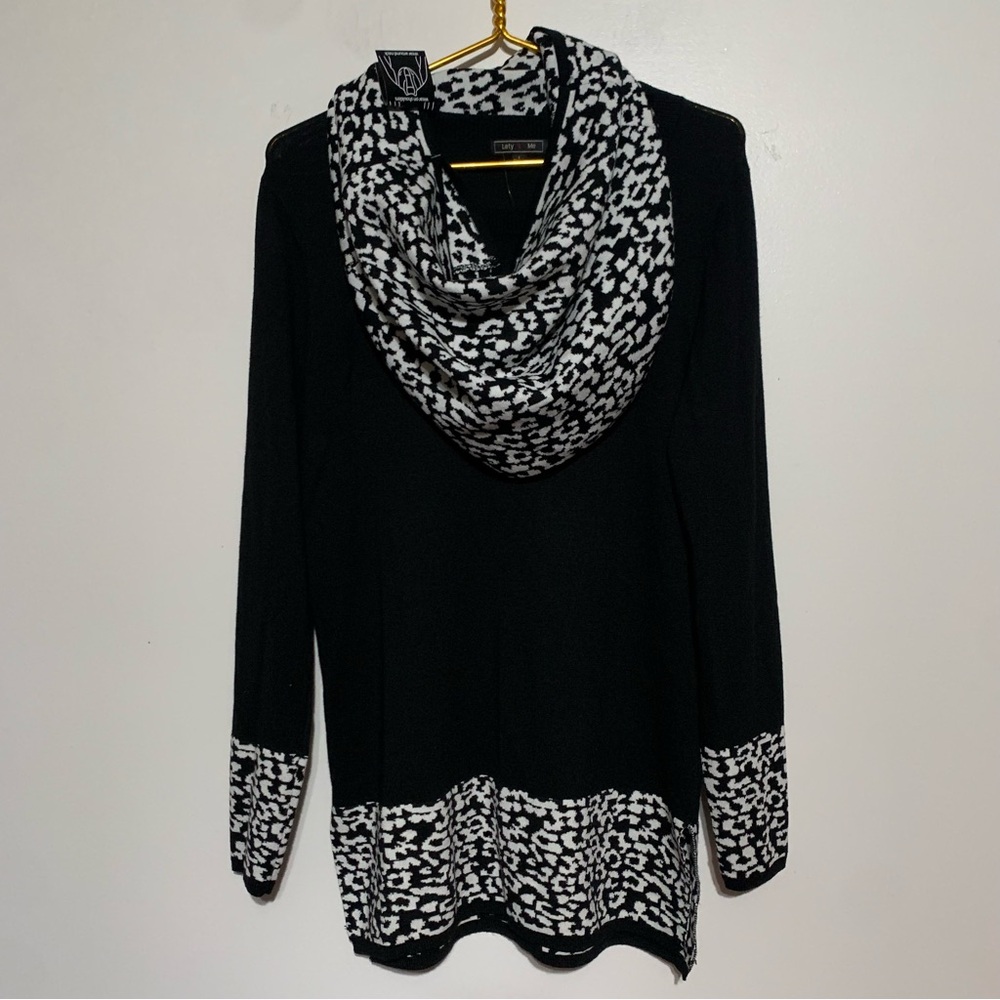 Lety & Me Elegant Black and White Cowl Neck Sweater Dress Large